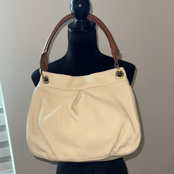 Coldwater Creek essential bucket bag hobo pebbled leather ivory New shoulder bag - Picture 1 of 9